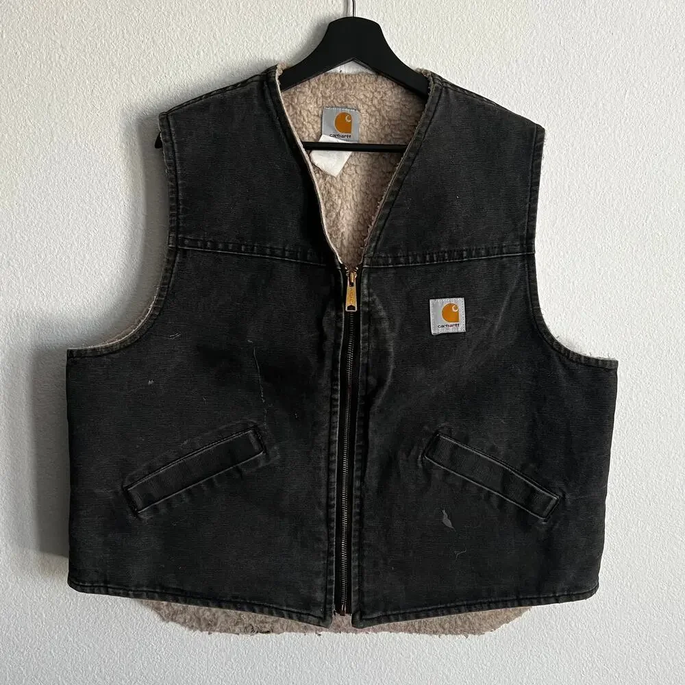 Carhartt faded black sherpa work wear vest
